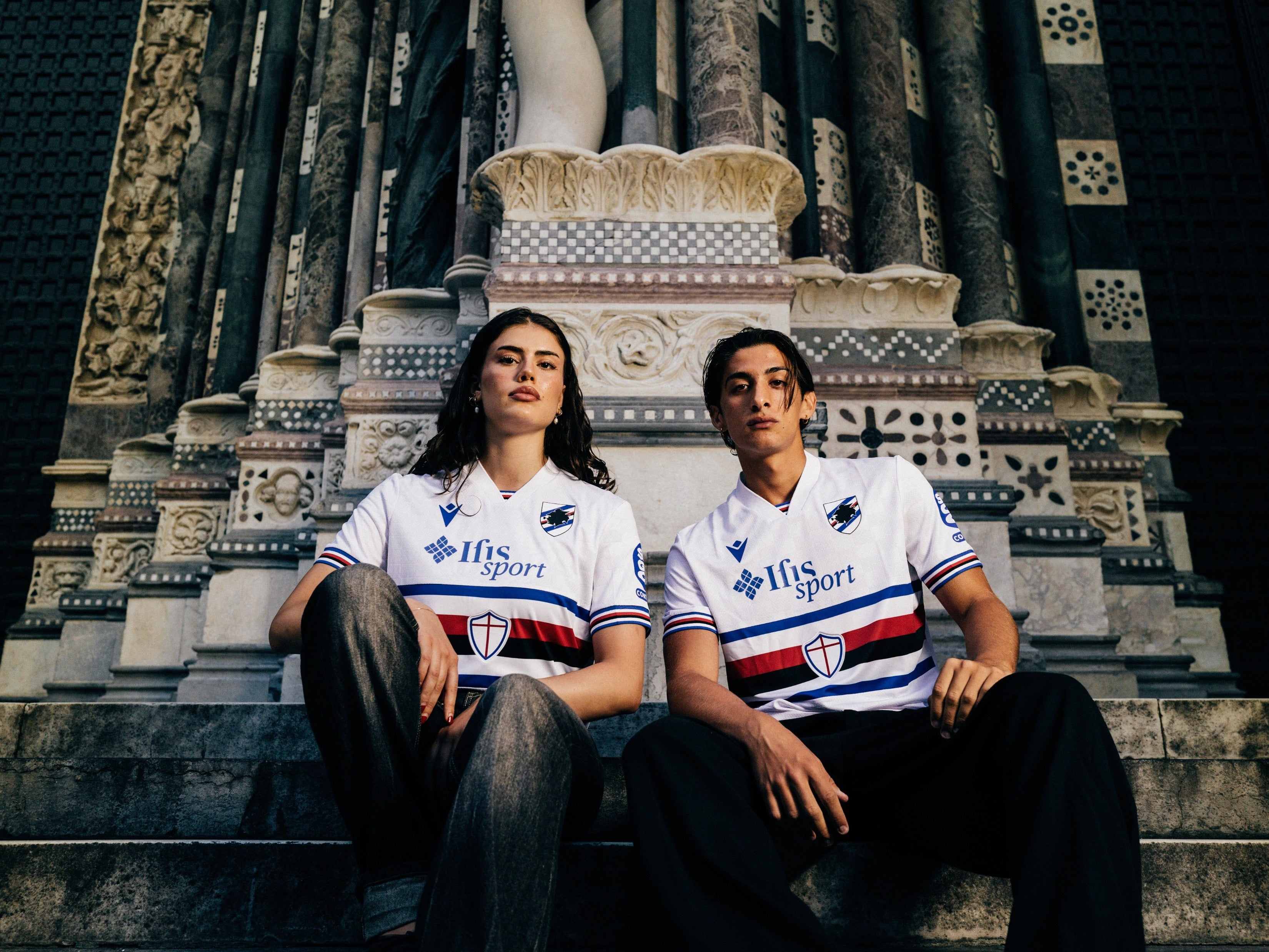 OFFICIAL  kit 2025/26